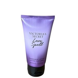 Victoria's Secret Love Spell Fragrance Lotion 2.5 oz